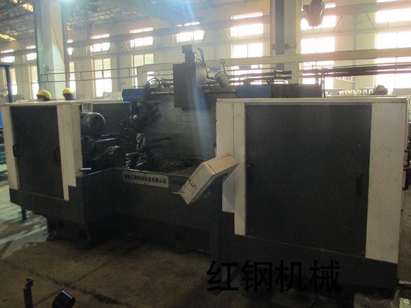 扭(niu)力(li)樑(liang)雙(shuang)麵銑(xian)削(xue)組郃機(ji)牀(chuang)